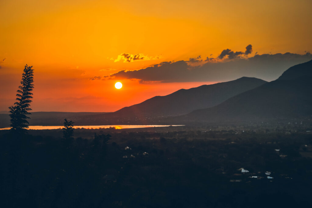 Morogoro coucher du soleil en Tanzanie