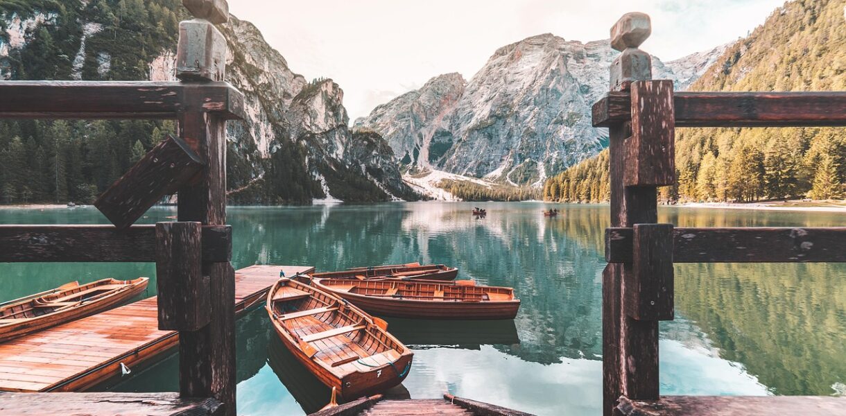 Lac de Braies Dolomites, économiser en voyageant