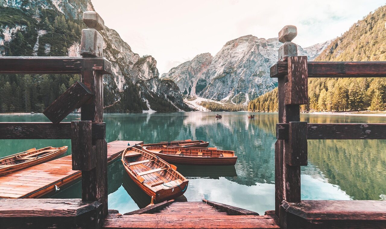 Lac de Braies Dolomites, économiser en voyageant